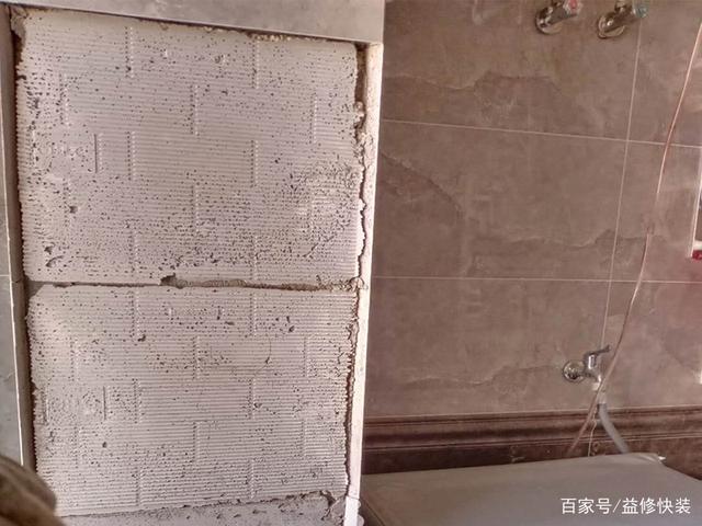 墙砖坏了一块怎么处理好呢(墙面砖坏了一块怎么能补进一块新的)