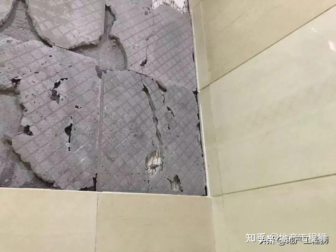 厨房墙砖空鼓严重会掉下来吗怎么办(厨房墙砖空鼓严重会掉下来吗怎么办呢)